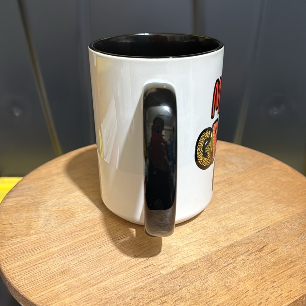 🆕 Grinch Mug 🎄 - Picture 3 of 5